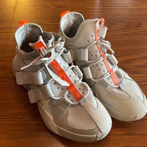 Nike Air Edge 270 ‘Pure Platinum’